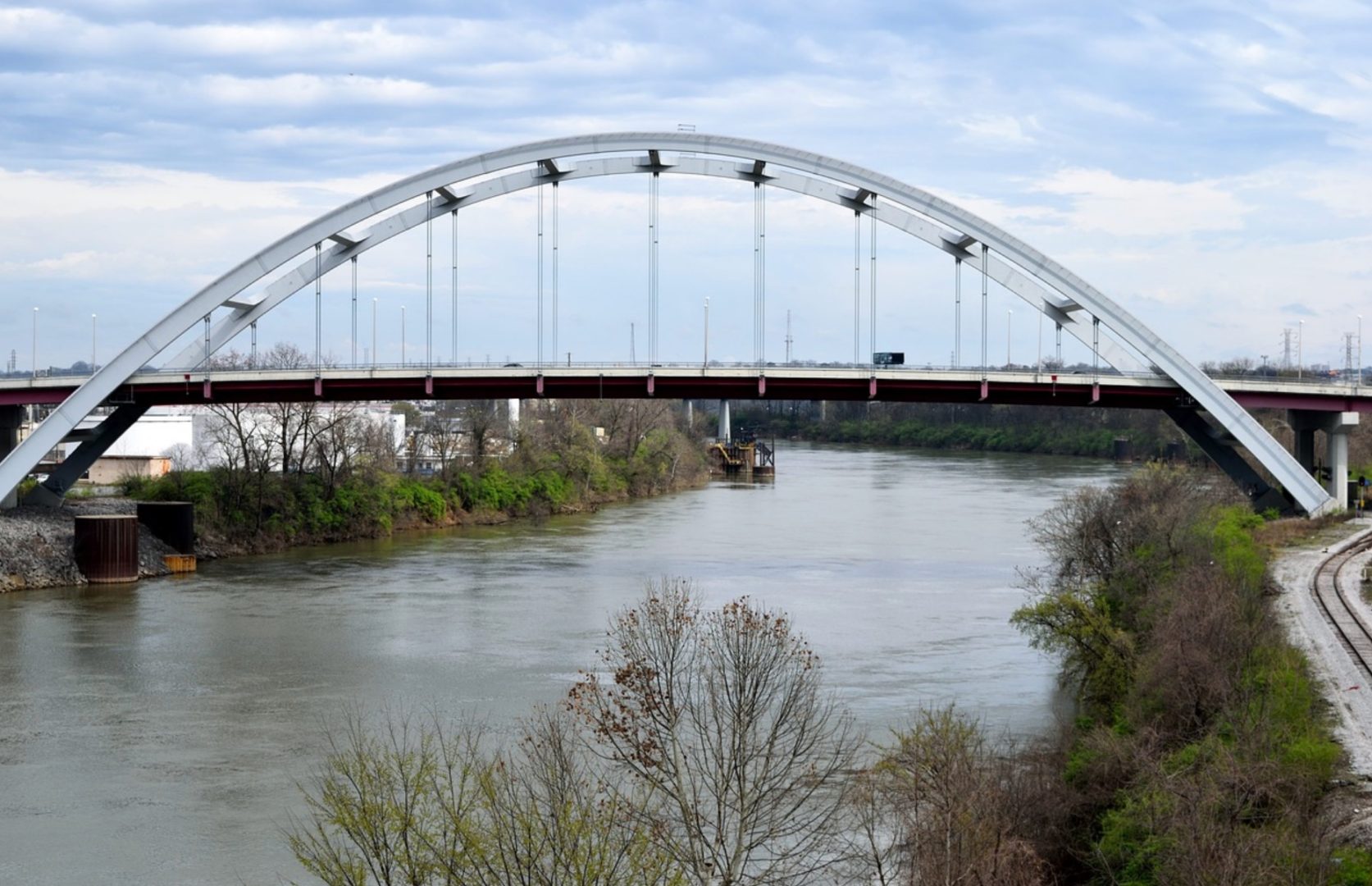 Nashville bridge, civil engineering in Nashville, TN, engineering design, traffic study and more - T-Square Engineering.
